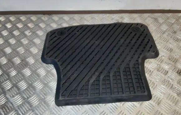 Audi A3 S3 8V Rear floor mat 8V5061512