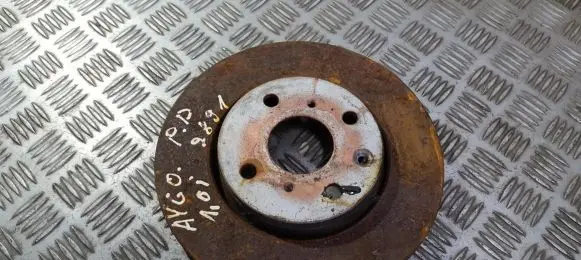Toyota Aygo AB10 Front brake disc