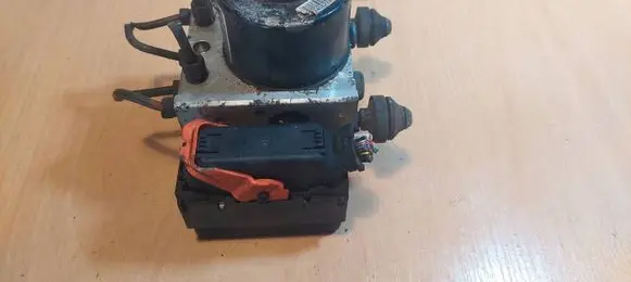 Suzuki Grand Vitara II ABS Pump 06.2109-0846.3 64J2
