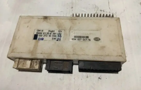 BMW 7 E38 Comfort/convenience module 61358381492 5DK00704716 12037310