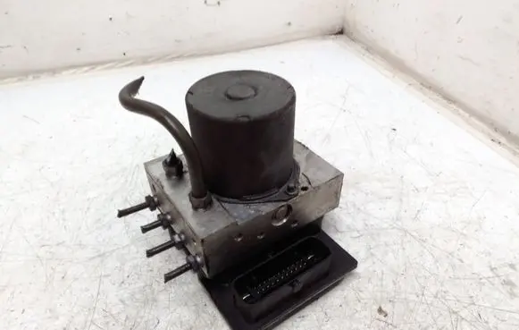 Mercedes-Benz E W212 ABS Pump A2124315512 0265236464 12040414190