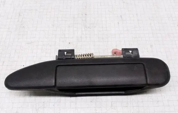 Nissan Primera Front door exterior handle
