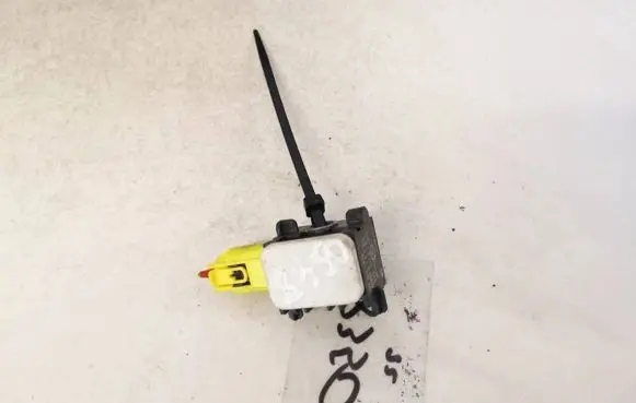Mercedes-Benz ML W164 Airbag deployment crash/impact sensor 0038202826