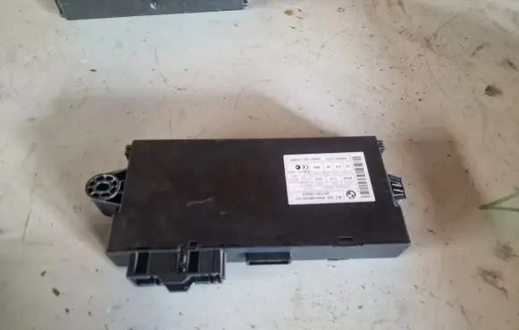 BMW 5 E60 E61 Comfort/convenience module 6943835