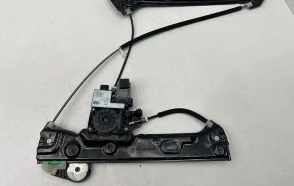 BMW 2 G42 Front door window regulator with motor 9854229 311142204191 E01378110
