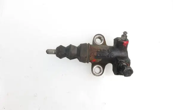 Subaru Impreza II Clutch release bearing slave cylinder 