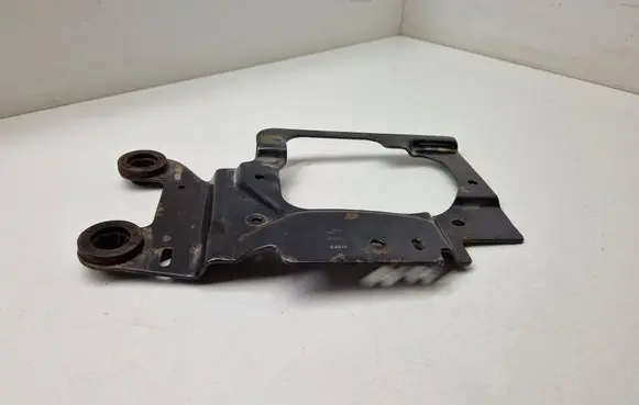 Ford Ecosport Battery bracket GN156A016BA