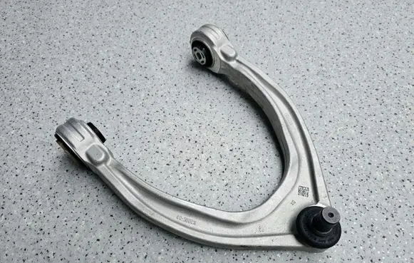 Alfa Romeo Stelvio Front upper control arm/wishbone 