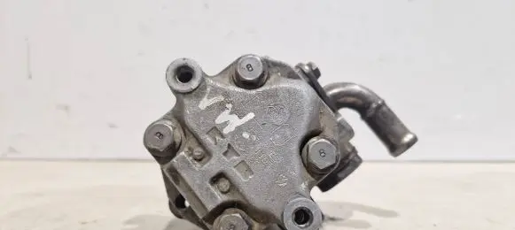 Volkswagen Transporter - Caravelle T5 Power steering pump 7e0422154