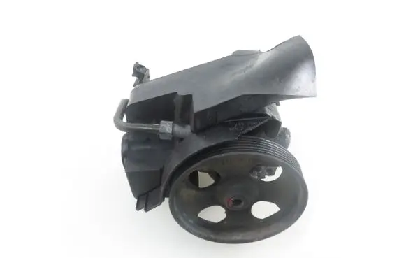Peugeot 206 CC Power steering pump 26079836QN 9636868880