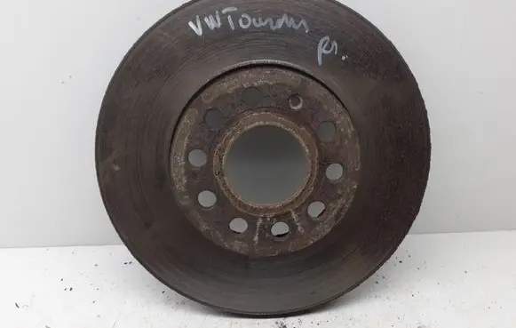 Volkswagen Touran II Front brake disc
