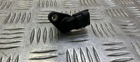 KIA Ceed Camshaft position sensor 393502B030