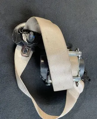 BMW X5 F15 Front seatbelt 7343627