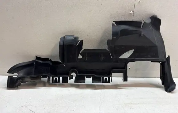 Audi A4 S4 B8 8K Intercooler air guide/duct channel 50629102