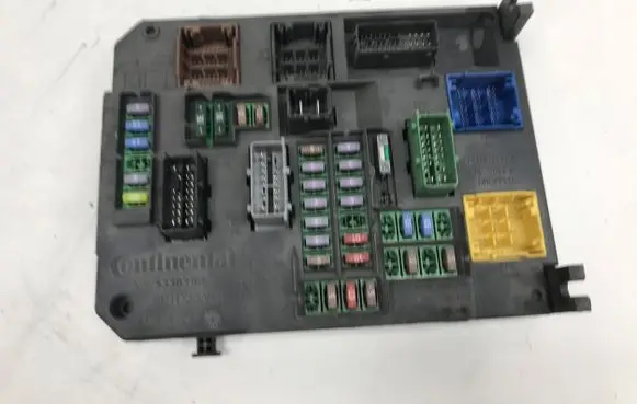 Peugeot 508 BSM Control unit 9665547580