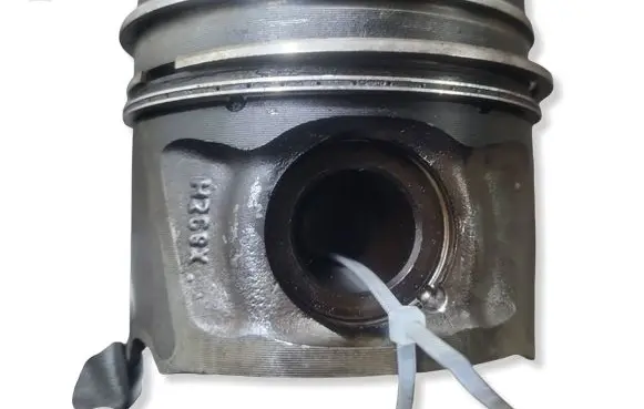 Jaguar XF X250 Piston 276DT