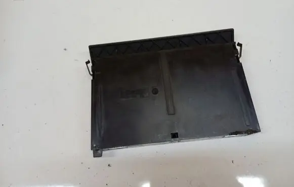 Volkswagen Golf IV Cup holder 1J0858601