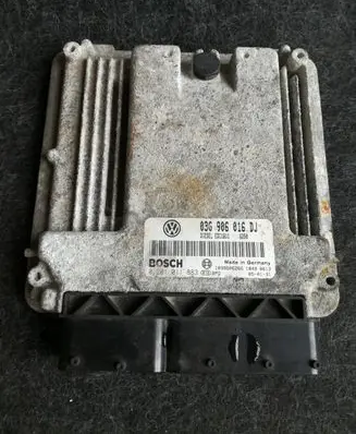 Skoda Octavia Mk2 (1Z) Engine control unit/module 0281011883