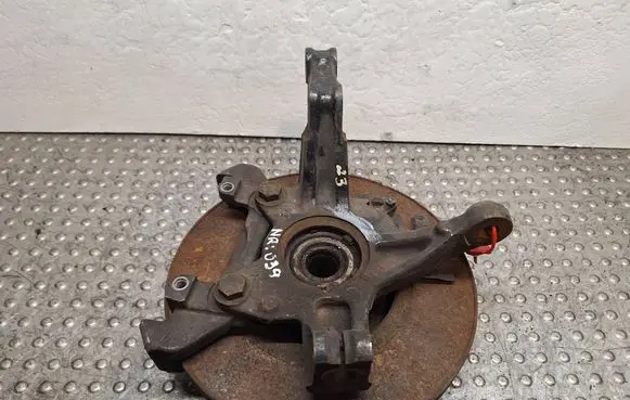 Renault Clio IV Front wheel hub spindle knuckle S25056039 400145894R
