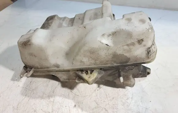 BMW 5 E60 E61 Windshield washer fluid reservoir/tank 61667179454 7179454