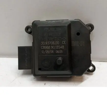 Opel Zafira B Air flap motor/actuator 309370600CE C89689013548