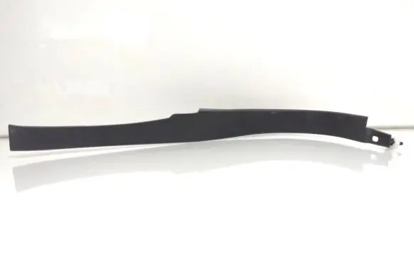 Volvo XC70 Front sill trim cover