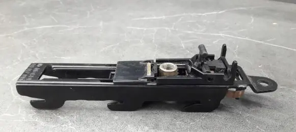 Seat Leon (1M) Seat belt adjustment rail 