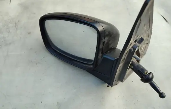 Hyundai i10 Manual wing mirror E4022717 50051001 03271700