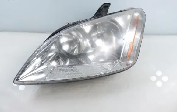 Ford Focus C-MAX Headlight/headlamp 