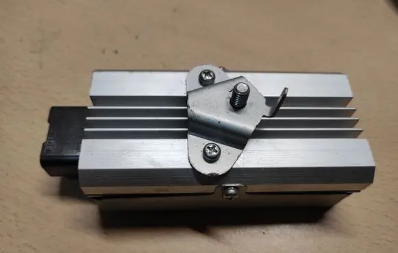 Subaru XV Fuel injection pump control unit/module 22648AA190 1049930760