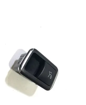 Mercedes-Benz GLE (W166 - C292) Tailgate opening switch A1668707610