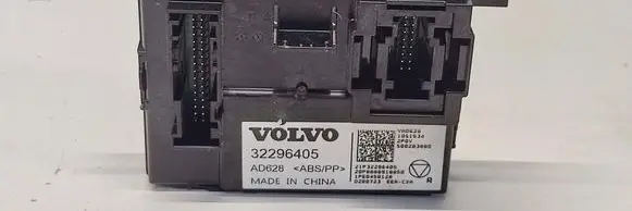 Volvo XC40 Other control units/modules 32296405