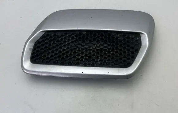 Ford Mustang VI Bonnet/hood grill JR3B16C929AHW