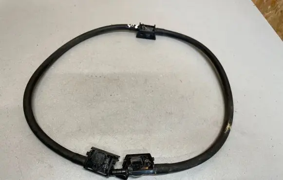 Mercedes-Benz C W205 Windshield washer spray nozzle 