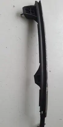 Hyundai Tucson TL Rear door windshield rail 