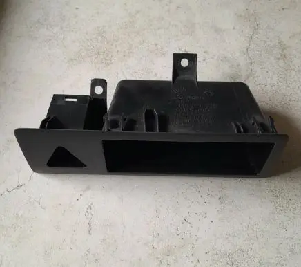 Volkswagen Transporter - Caravelle T5 Hazard light switch 7H0857925 1234567891