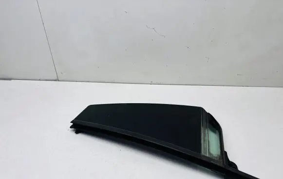 Volkswagen PASSAT B8 Rear vent window glass 3G9845213