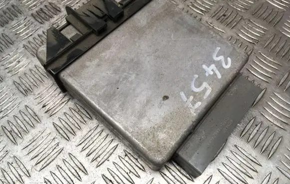 Ford Mondeo Mk III Engine control unit/module 5S7112A650XA 4CUA G0185A6L13