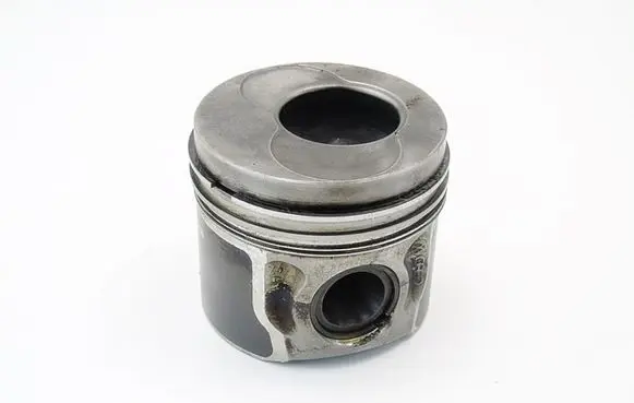Volkswagen Touran I Piston 079155