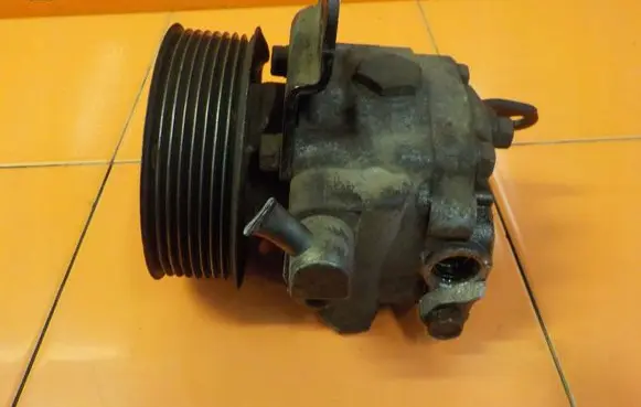 Land Rover Range Rover L322 Power steering pump 7H323A696AB 3MB80