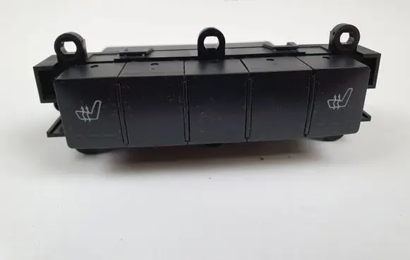 Mercedes-Benz B W245 Seat heating switch 1698208510