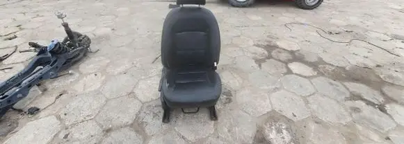 Nissan Qashqai Front passenger seat 