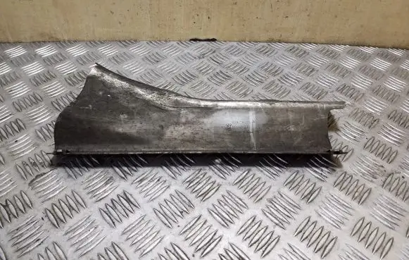 BMW 5 F10 F11 Heat shield in engine bay 51487185204 7185204
