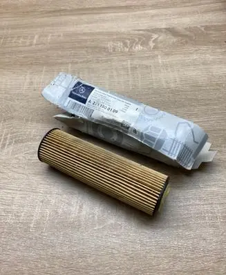 Mercedes-Benz Sprinter W906 Oil filter cover A2711800109 A2711840225