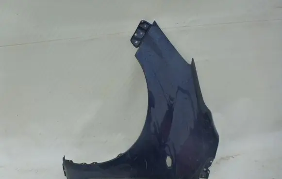 Opel Agila B Fender