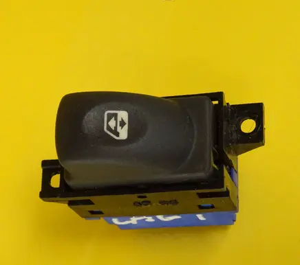 Renault Laguna I Electric window control switch 7700417487B