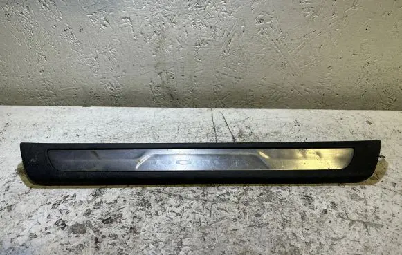 Dodge Durango Side skirt front trim 1NC81TRMAB 1637 66592