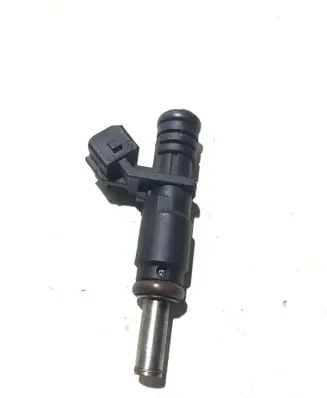 BMW 5 F10 F11 Fuel injector 7531634