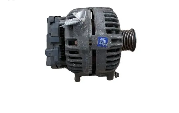 Renault Master II Generator/alternator 0124525047 8200229907