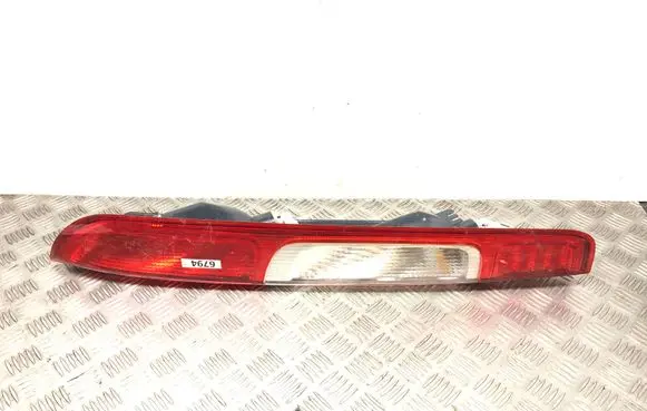 Ford Focus Rear/tail lights 4M5113405A 0374D RS102